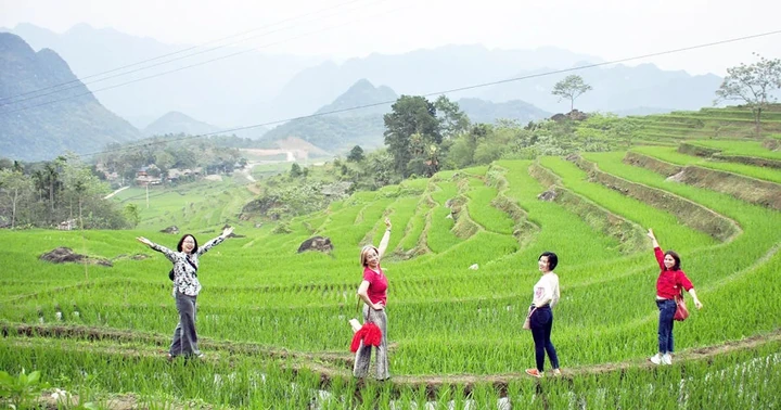 Khám phá “thiên đường du lịch xanh” Pù Luông