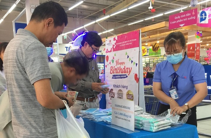 Hệ thống siêu thị Co.opmart, Co.opXtra không tăng giá hơn 3 triệu khẩu trang