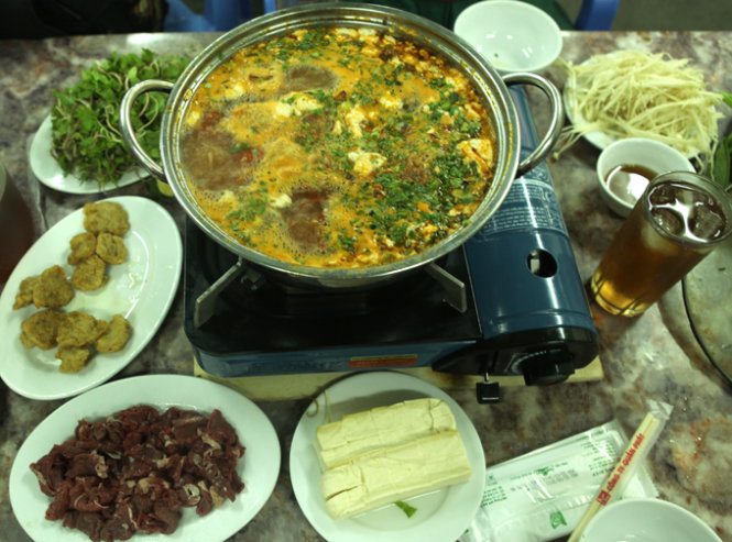 Về Hải Phòng ăn lẩu cua đồng