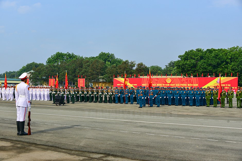 Tổ chức tổng hợp luyện chuẩn bị cho Lễ kỷ niệm 50 năm Ngày Giải phóng miền Nam, thống nhất đất nước