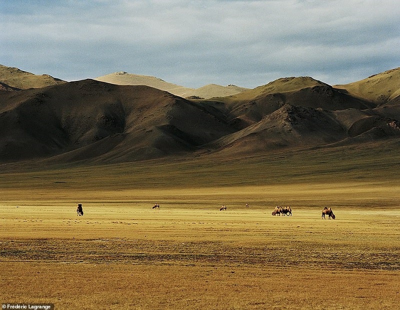 Một Mông Cổ đời thường chân thực qua ảnh của Frederic Lagrange
