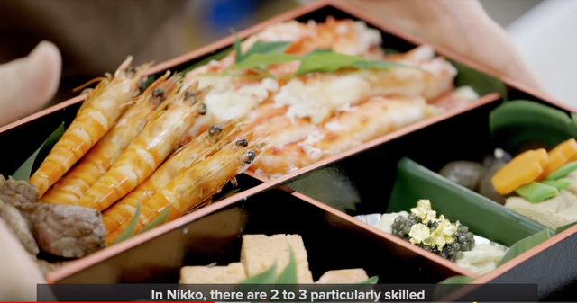 Mở ra chân trời mới khi nhìn người ta "bóc tem" hộp bento Nhật Bản có giá hơn 40 triệu đồng