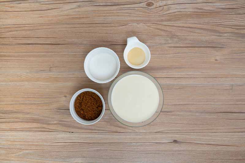 Thêm món pudding đường đen thơm ngon đặc biệt bé nào cũng mê tít