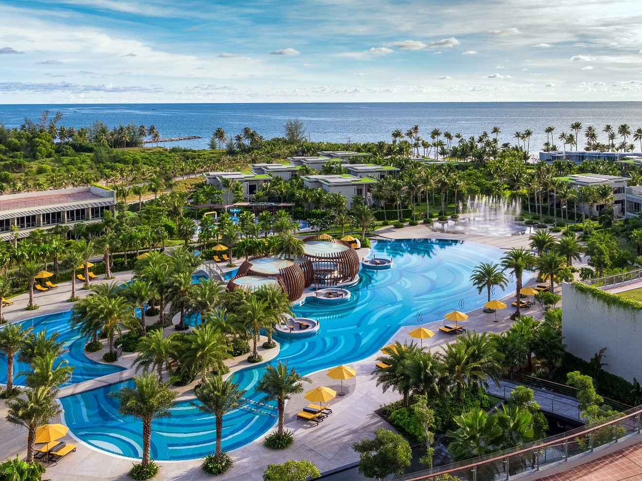 Mùa lễ hội ấm cúng tại  Khu nghỉ dưỡng Pullman Phú Quốc