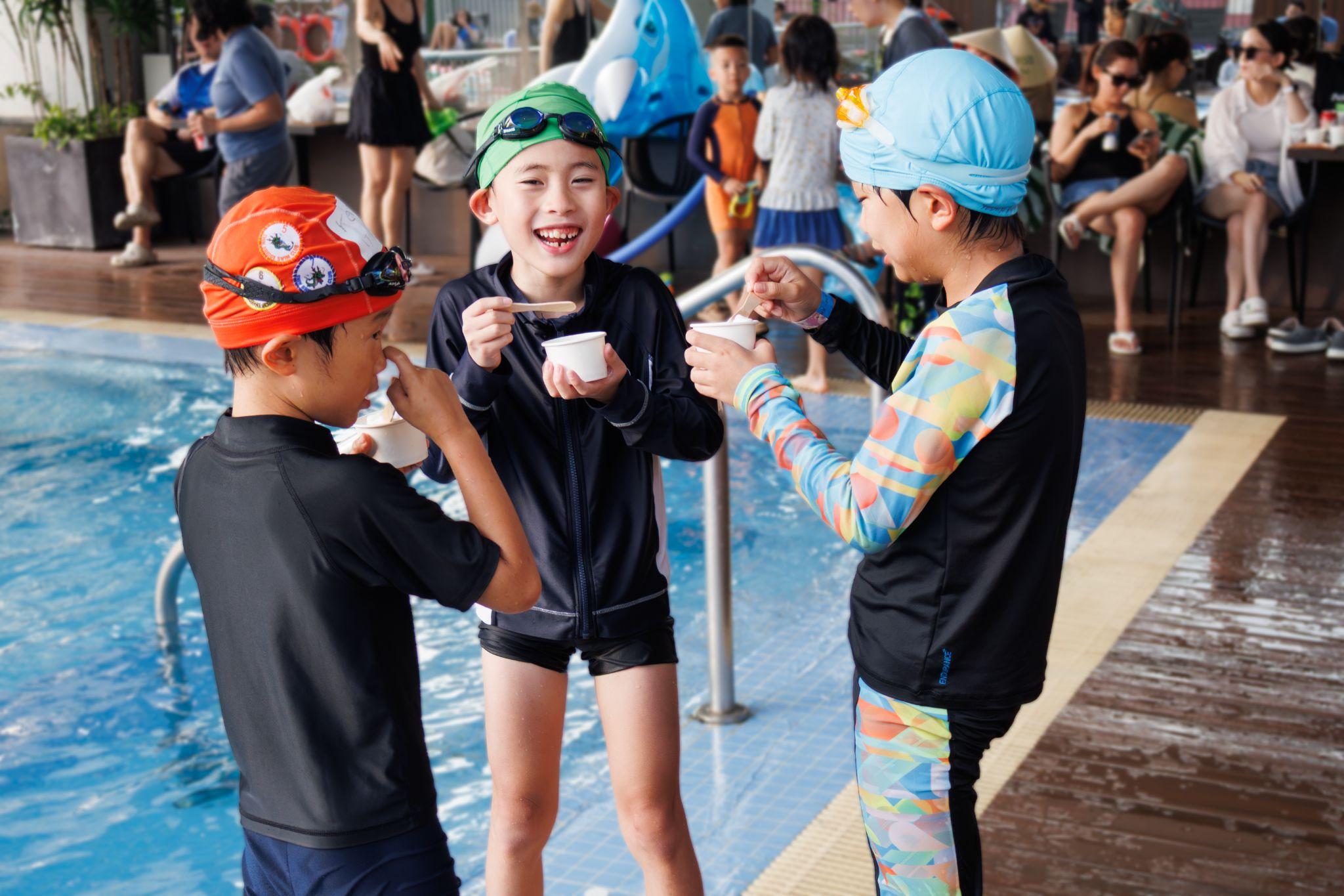 Splash into Summer! - Cuối tuần rộn ràng với Pool Party tại Somerset West Point Hanoi