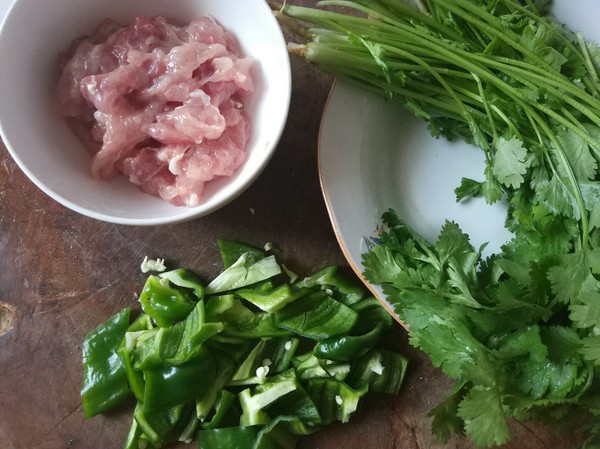 Món thịt xào mới toanh nhờ tôi ứng biến với loại rau này và nó trở thành món ngon nhà tôi ai cũng thích