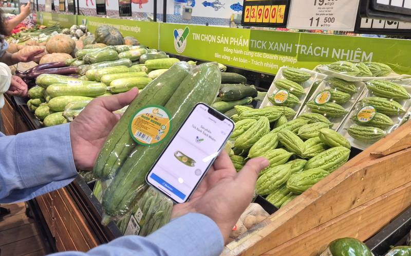 Tick xanh trách nhiệm: ‘Tái thiết niềm tin’ trong tiêu dùng đô thị