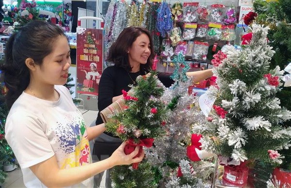 Thị trường Noel khởi động kích hoạt mùa mua sắm cuối năm