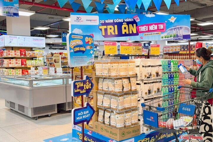 Co.opmart Vĩnh Long triển khai khuyến mãi “30 năm đồng hành - Tri ân triệu niềm tin” với nhiều ưu đãi hấp dẫn.