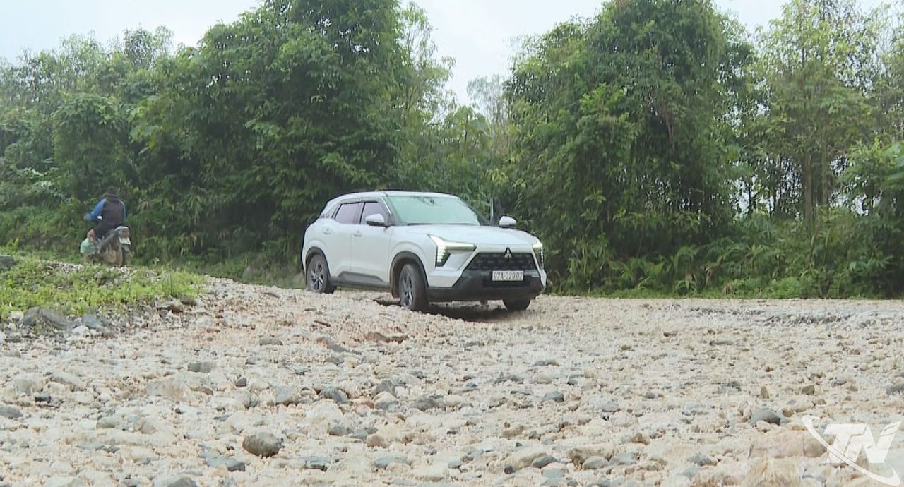 36 xã vùng khó khăn và đặc biệt khó khăn sẽ được hỗ trợ đầu tư, cải tạo, nâng cấp hạ tầng giao thông nông thôn.