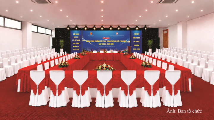 Hội nghị ngành Công Thương các tỉnh, thành phố khu vực phía Nam lần thứ XII - năm 2026 mang chủ đề “Đẩy mạnh hợp tác liên kết vùng nhằm khơi thông nguồn lực góp phần thúc đẩy tăng trưởng kinh tế ‘hai con số’ giai đoạn 2026–2030” sẽ diễn ra vào sáng 22/10