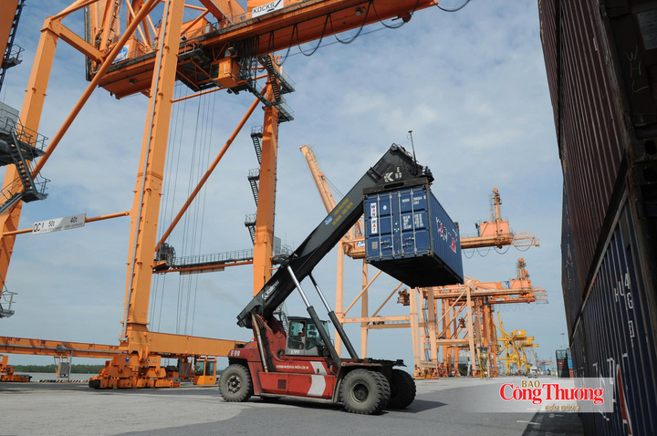 Logistics ngày càng giữ vai trò quan trọng đối với nền kinh tế.